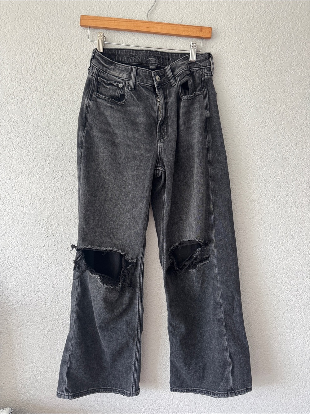 American Eagle Outfitters Black Distressed Wide-Leg Jeans